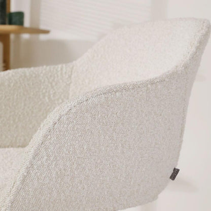  Nolon Nora-Mare Eetkamerstoel Bouclé Beige - Armleuning - Witte Poten